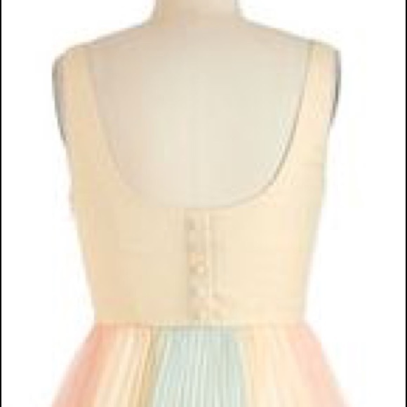 Desperately in search of this dress!!! - Picture 4 of 4